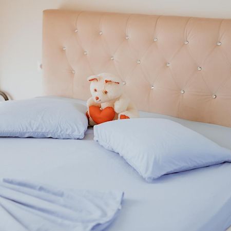 Pretty Smart Appartment Тирана Екстер'єр фото