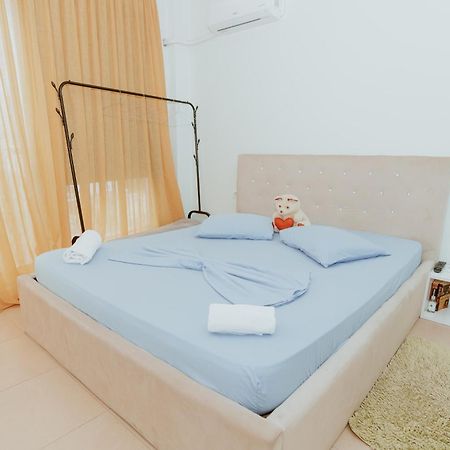 Pretty Smart Appartment Тирана Екстер'єр фото