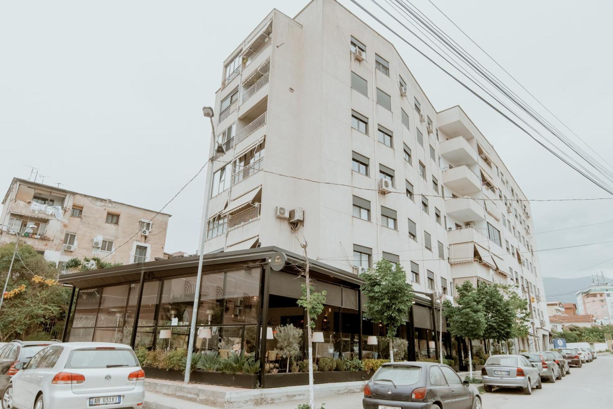 Pretty Smart Appartment Тирана Екстер'єр фото